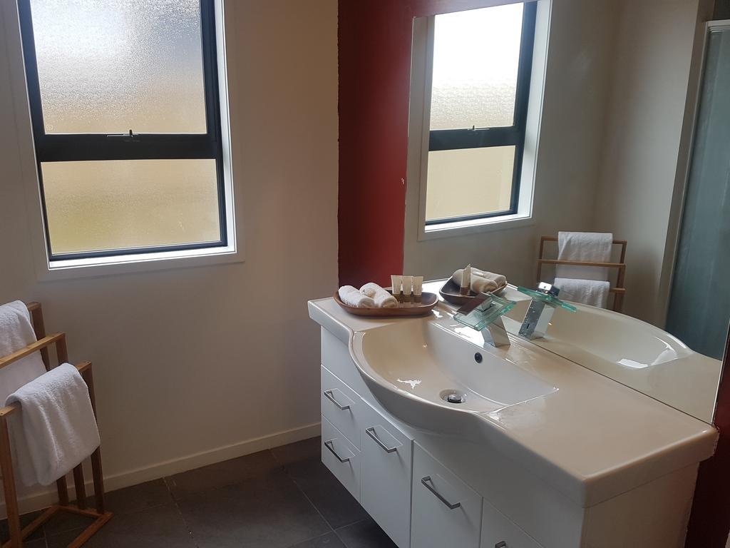 Trendy Bungalow In The Heart Of 罗托鲁阿 外观 照片